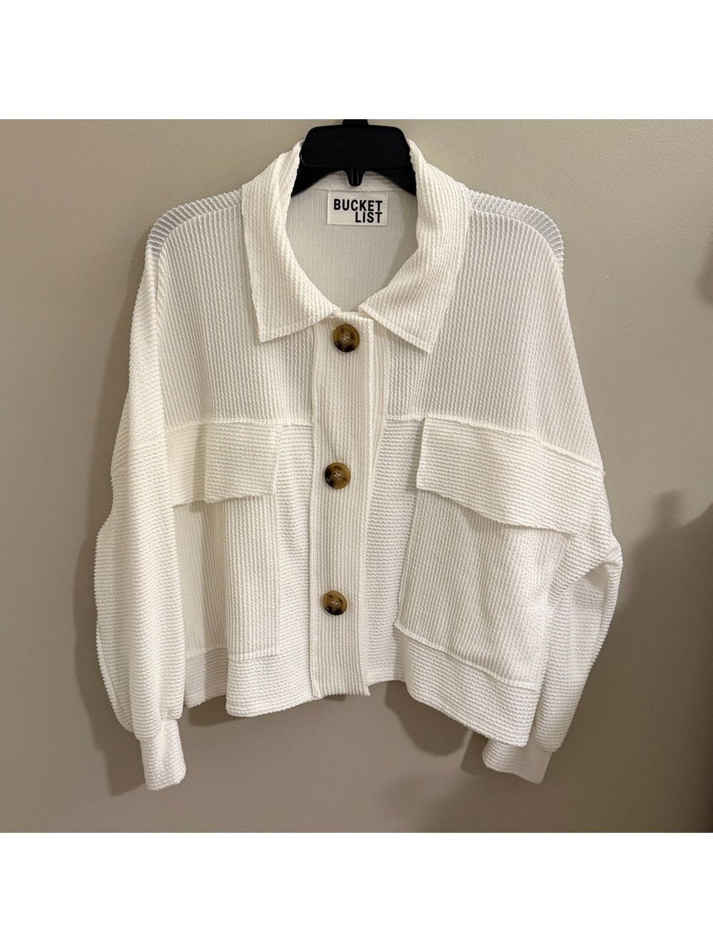 BUCKETLIST Women's Cream Utility Jacket - Picture 5 of 13